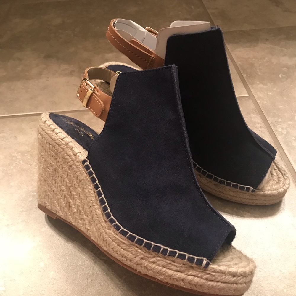 Seychelles Exhilarate Suede Wedges Size 8